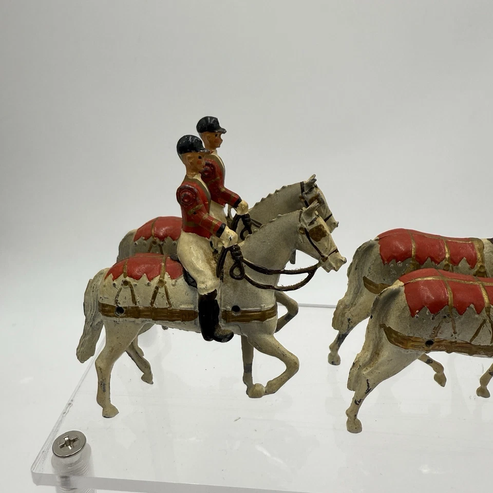 Britains LTD QUEEN ELIZABETH CORONATION 1953 England Metal Horses Set of 8 - Image 2 of 4