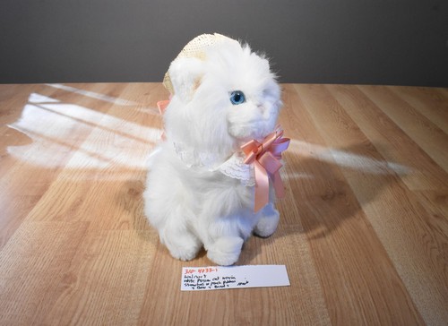 Wal-Mart White Persian Cat Plush with Blue Eyes(310-4033-1) - Picture 5 of 6