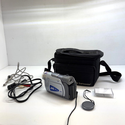 JVC Digital Video Camera set tested