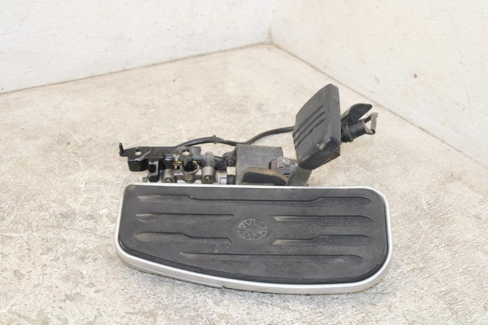 07-14 TABLERO PISO DELANTERO DERECHO YAMAHA V STAR 1300 XVS1300 XVS OEM CON MASTER O5 Foto 3 de 4