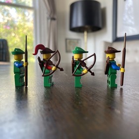 LEGO Castle #6066: Camouflaged Outpost Forestman Lot of 4 | Free Shipping!!!