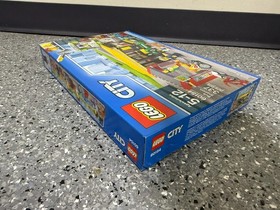 LEGO City 60154 Bus Station New Retired Sealed Building Set