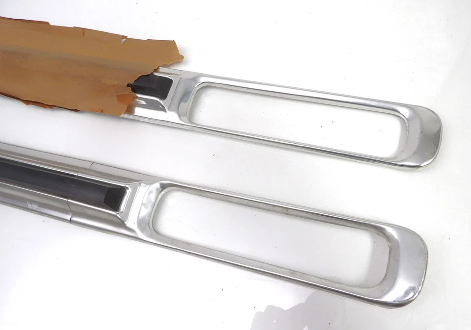 Ford F100 F150 F250 F350 1973-1979 nuevo caja derecha+derecha carrocería trasera molduras superiores Foto 2 de 4