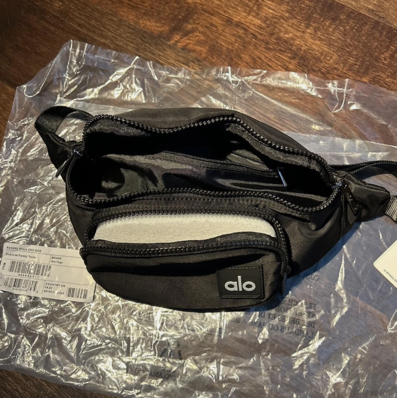 Alo Yoga Explorer Belt Bag Black – Crossbody Fanny Pack Waist