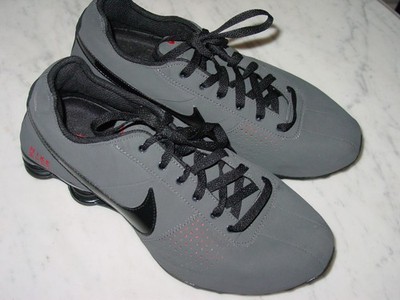 2012 Mens Nike Shox Deliver Anthracite/Black/Red 317547-066 Shoes! Size 8.5