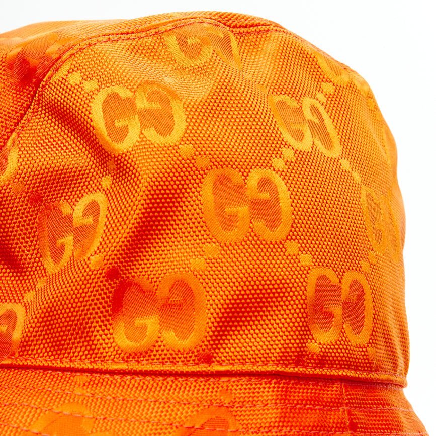 未使用品 GUCCI OFF THE GRID キャップ ゴールド M58cm GUCCI Off The Grid orange GG monogram leather trim bucket