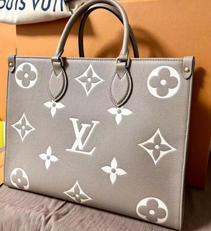 Louis Vuitton Onthego MM