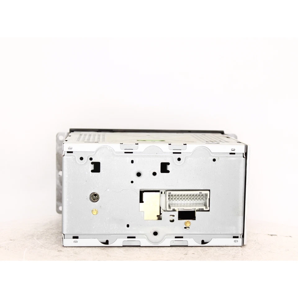 Chevrolet Metro 2001 número de pieza de radio - 638-01239A usado Foto 3 de 4