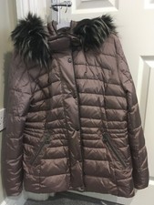 Gil Bret Downjacket Size 14 Bnwt With Detachable Hood