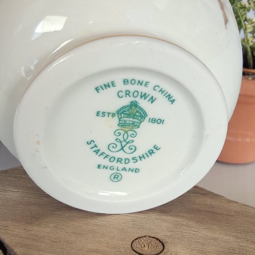 Crown Staffordshire Pagoda Egg Coddler about 4 inches - Picture 6 of 9