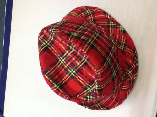 Gangster Red Costume Cloches