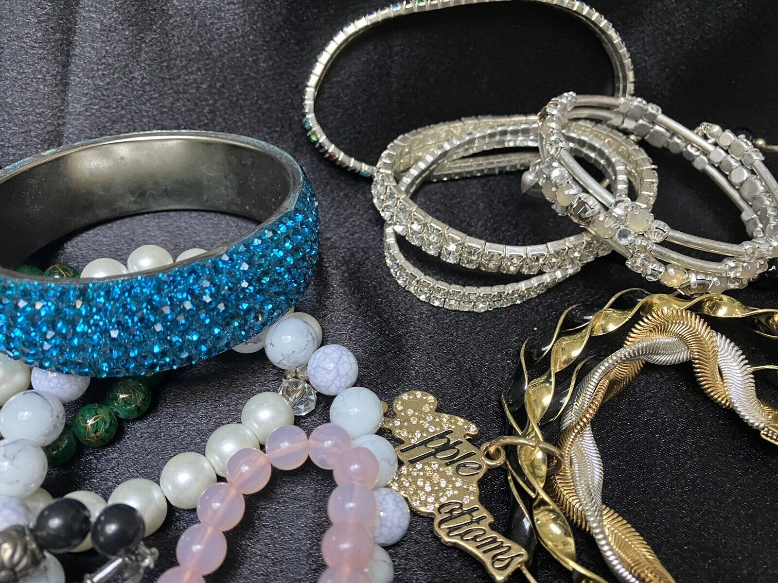 Lot of Vintage to Modern Costume Jewelry -Bracele… - image 14