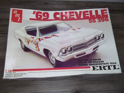 AMT Ertl model car kit classic '69 Chevelle SS 396 car model 1/25 scale ...