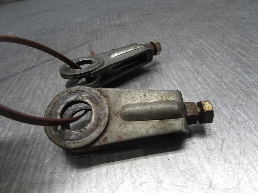 Ajustadores de tensores de cadena Kawasaki KDX175 KDX 175  Foto 3 de 4