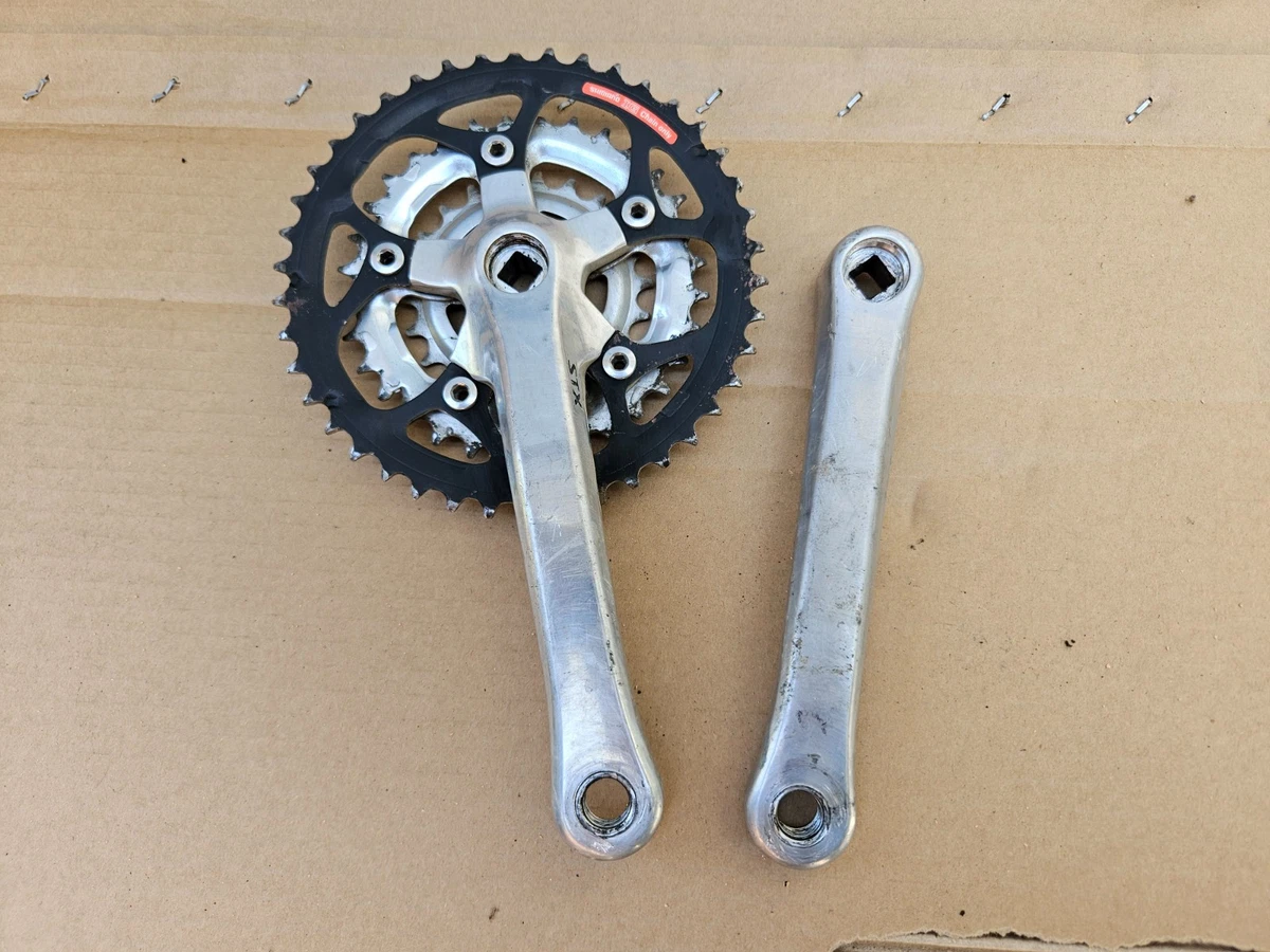 Pédalier Shimano STX FC-MC32 170mm - Pour VTT - Carré Conique - Argenté - Occasion