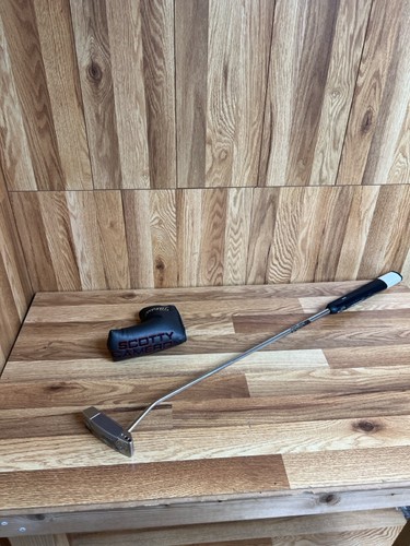 SCOTTY CAMERON SELECT SQUAREBACK (PSV014331)