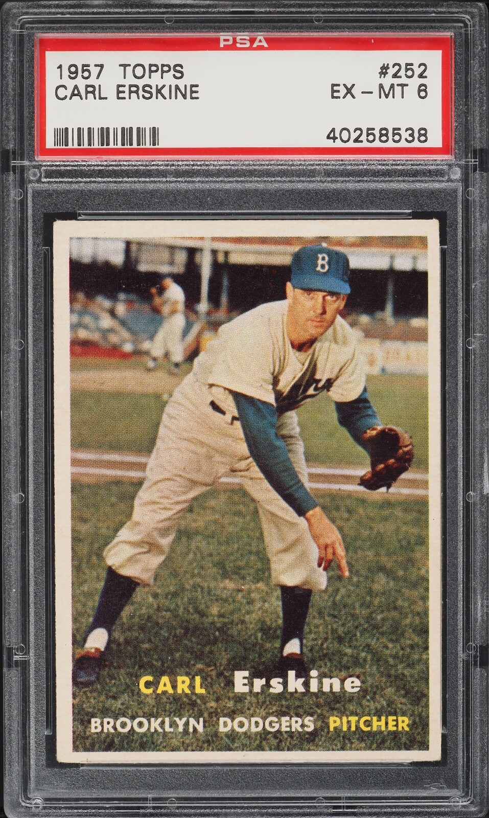 CARL ERSKINE 1957 Topps #252 PSA 6 EX-MINT