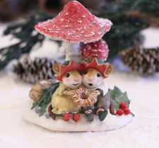 Wee Forest Folk STOLLEN KISSES, WFF# M-717, Swedish Mouse Couple, Christmas 2021