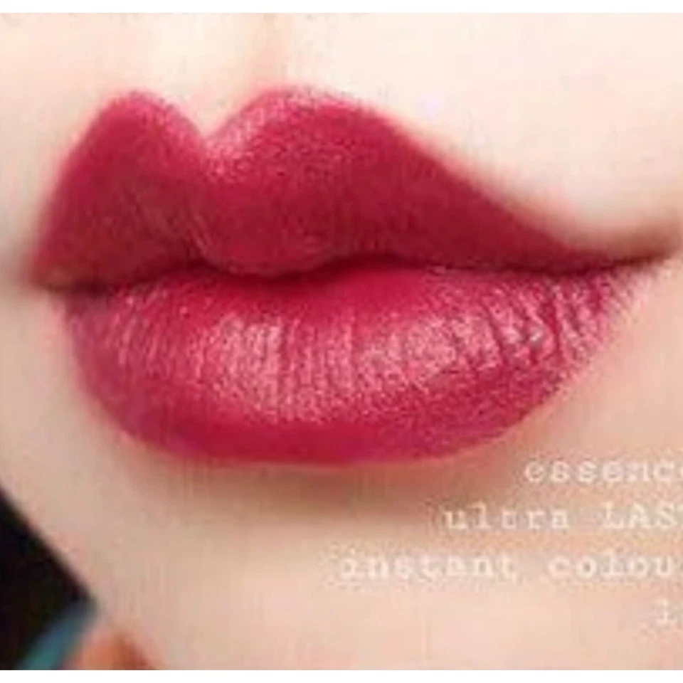 3 Pack Essence Ultra Last Instant Colour Creamy Lipstick 11 Cherry Sweet - Image 3 of 4