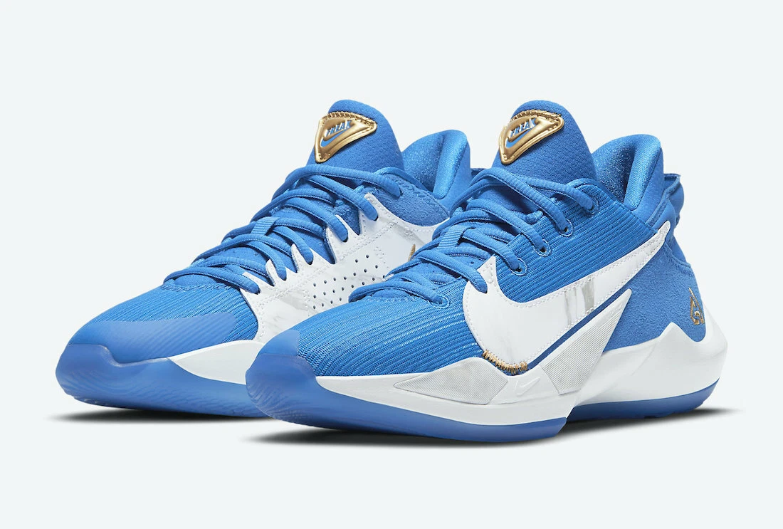 Zoom freak deals blue