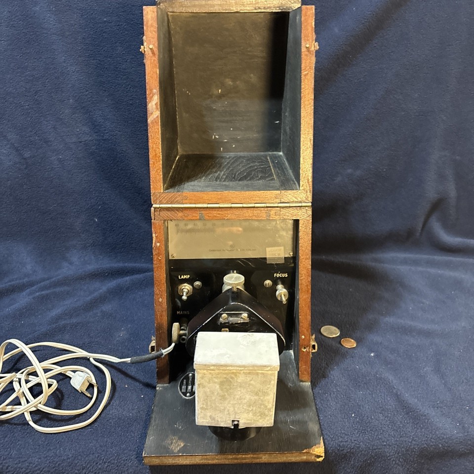 A lamp-and-scale galvanometer projector from Cambridge Instrument Co — basically a pre-digital light-beam meter that projects a dancing needle of light onto a scale, wildly exotic lab gear.