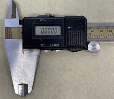 Mitutoyo 500-323 CD-12 Digimatic Digital Caliper 0-12" 300mm Japan