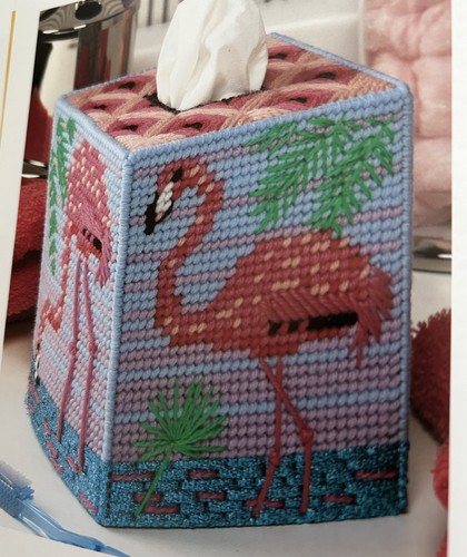 FLAMINGO TISSUE BOX COVER - PLASTIC CANVAS PATTERN ONLY
