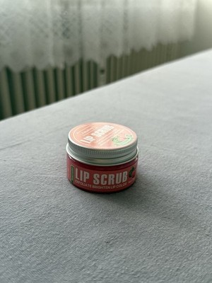 Lip Scrub für gepflegte und strahlende Lippen