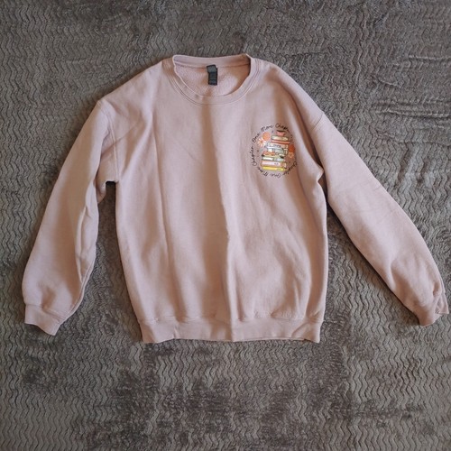 Womens Medium Graphic Sweater One More Chapter