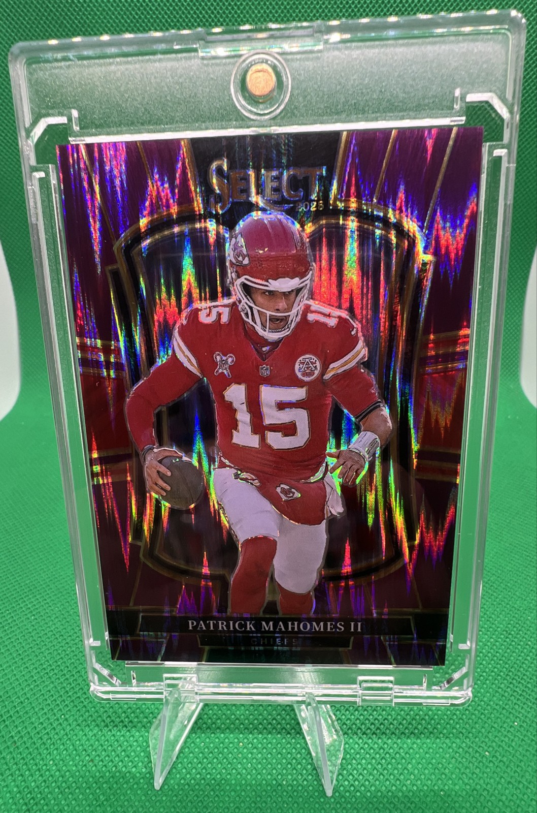 2025 Panini Select  Football Premier Purple Flash Prizm Patrick Mahomes II/699