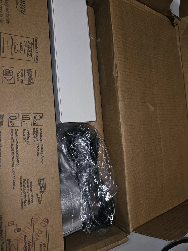 Sistema UV de esterilización ultravioleta Greenway GAUV-12H 13 GPM Foto 3 de 4