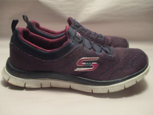 Skechers Lite Weight Womens 9 Memory 