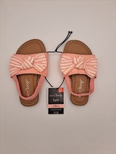 West Loop Kids Girls Pink Bow Sandals. Size Small 13/1. Cushioned Insoles.