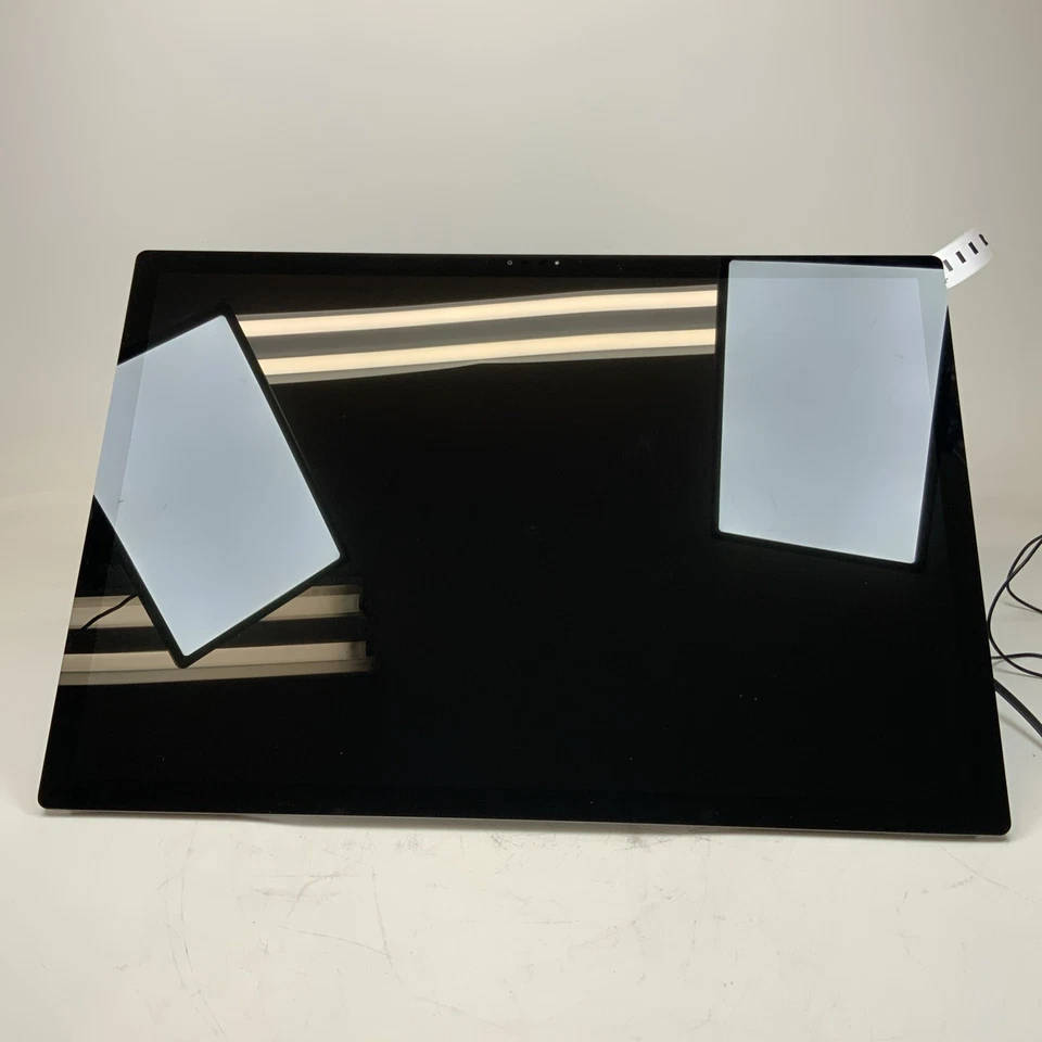 Microsoft Surface Studio 1st Gen i7-6820HQ 32GB 2TB SSD Windows 10 Pro *USED* - Image 2 of 4