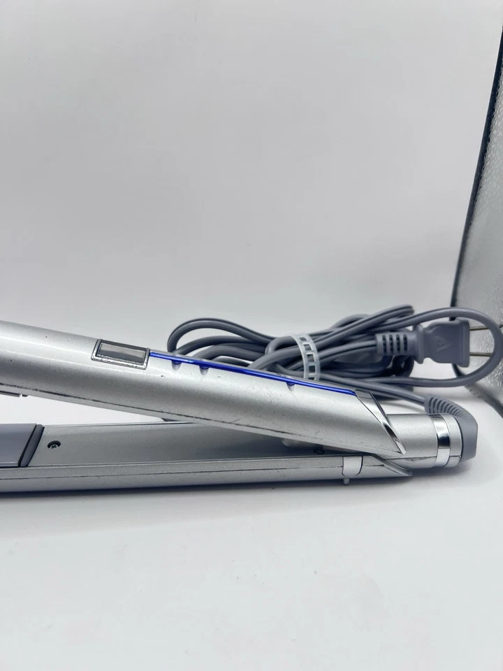 Plancha de pelo John Frieda Frizz-Ease acabado elegante iónica plancha, 1" JFS1 Foto 4 de 4