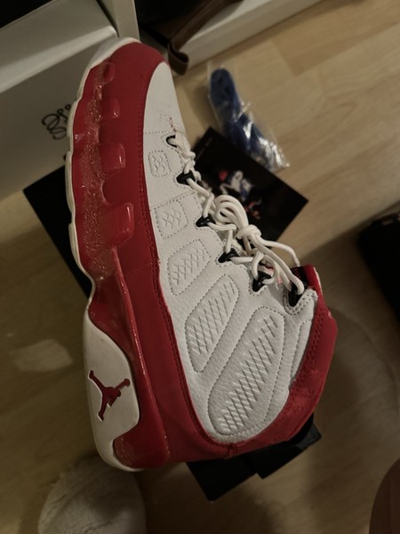 Air Jordan 9 Retro 2002 Launch With Face box. Never Used But With Defects