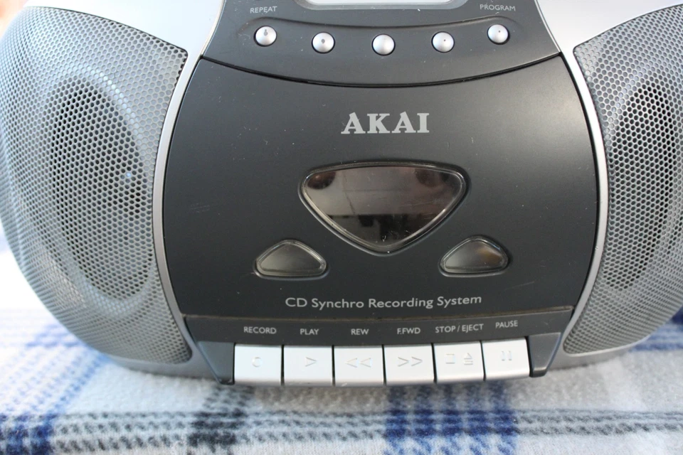 Gravador Akai CSDV6R CD rádio toca-fitas cassete Boombox TESTADO - Imagem 2 de 4