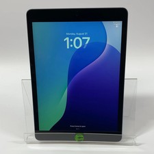 WiFi Only Apple iPad 7th Gen 32GB 18.7.10 Space Gray MW7L2LL/A