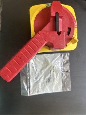 ALLEN BRADLEY MEDIUM ROTARY OPERATING HANDLE 41022-405-02.   NEW!