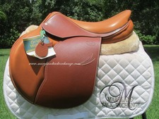 17" DEVOUCOUX OLDARA ( BRAND NEW W/ TAGS) close contact jumping saddle+COVER