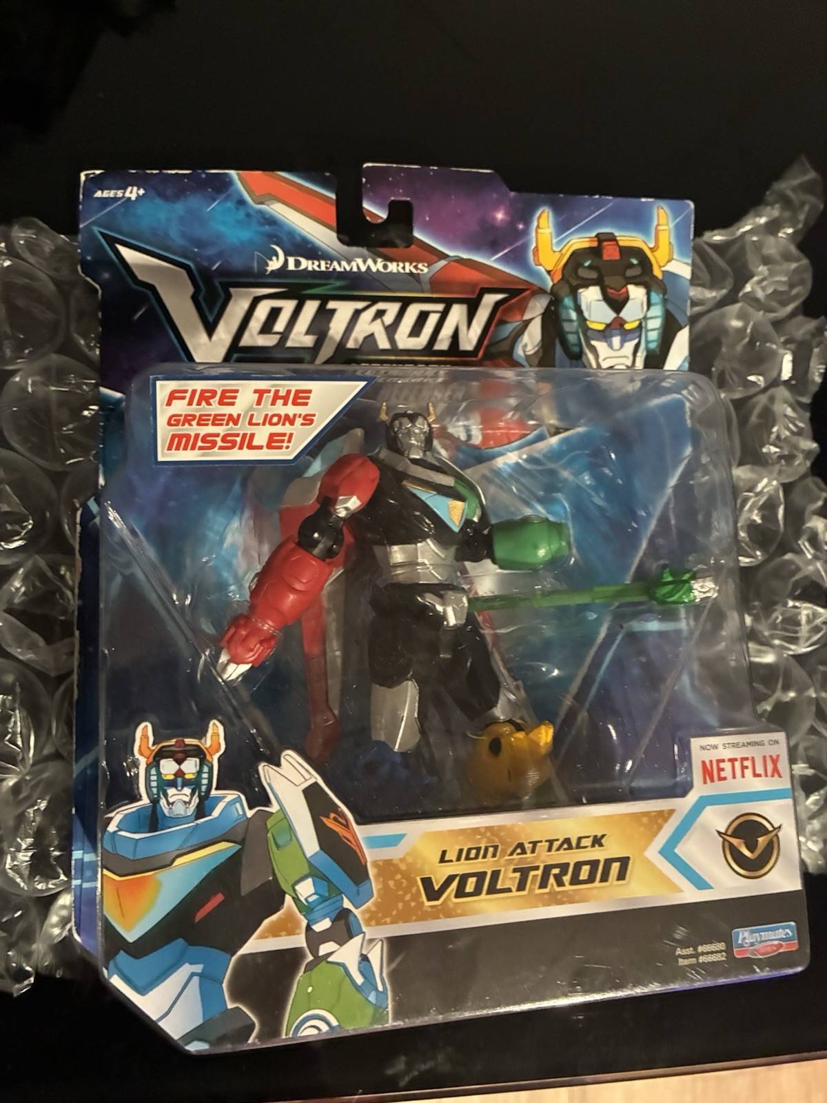Playmates DreamWorks Voltron Legendary Defender Lion Figure w/ Missile