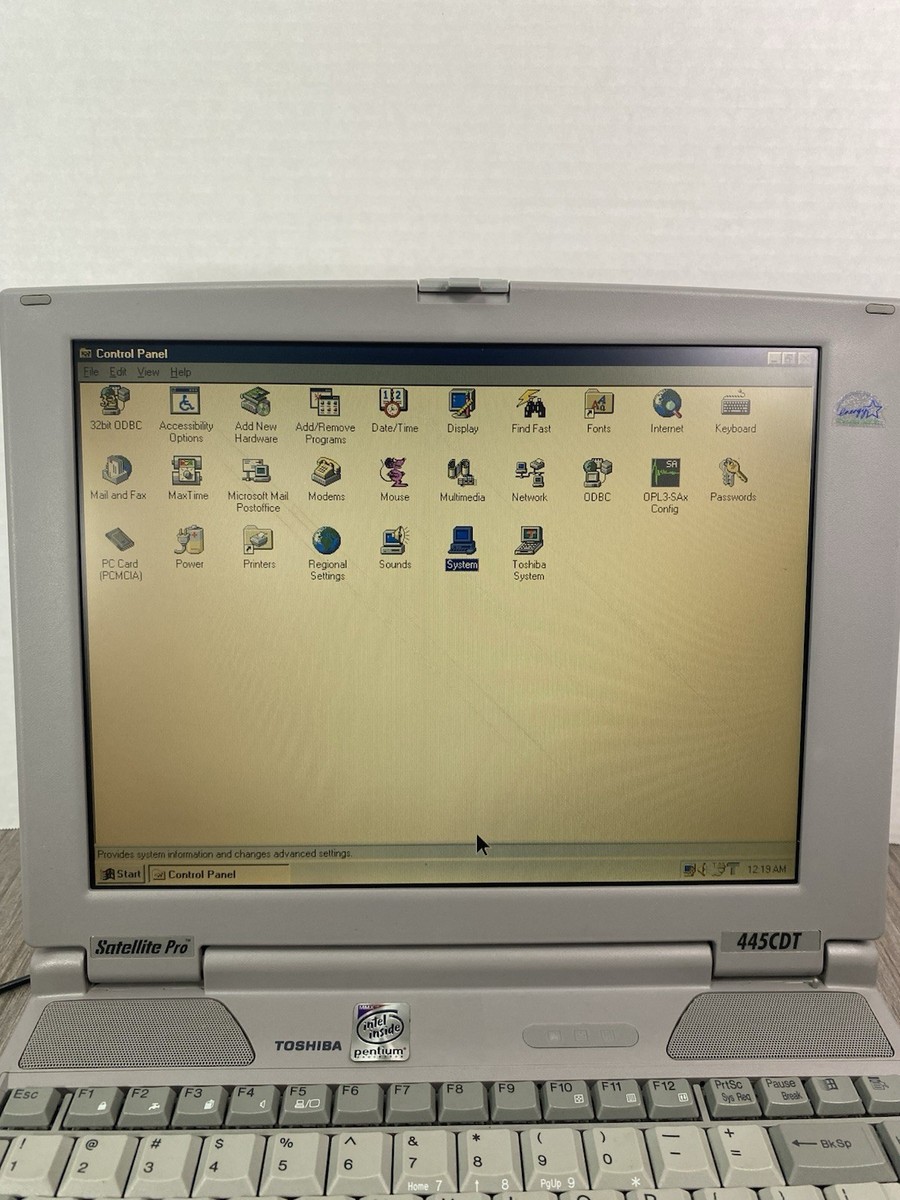 Toshiba Satellite Pro 445CDT Vintage Windows 95 Laptop – Tested