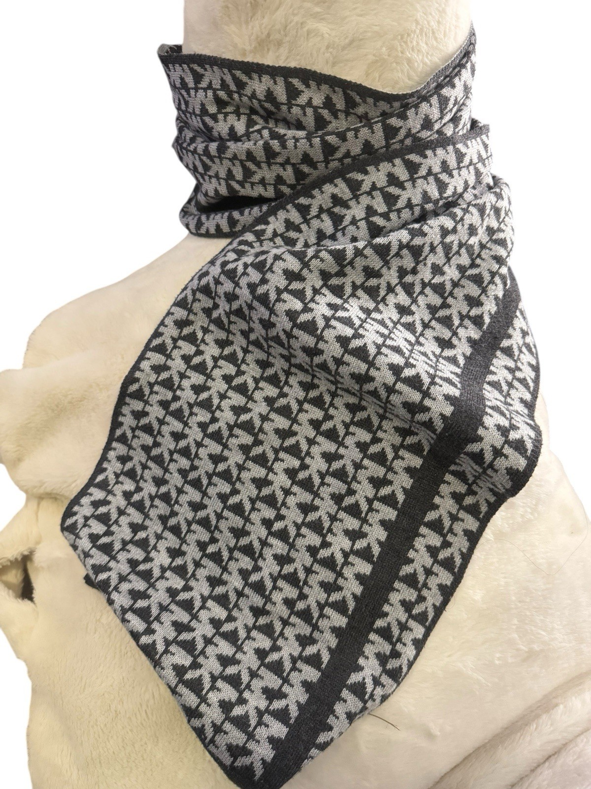 Authentic MICHAEL KORS MK Monogram Reversible Gra… - image 2