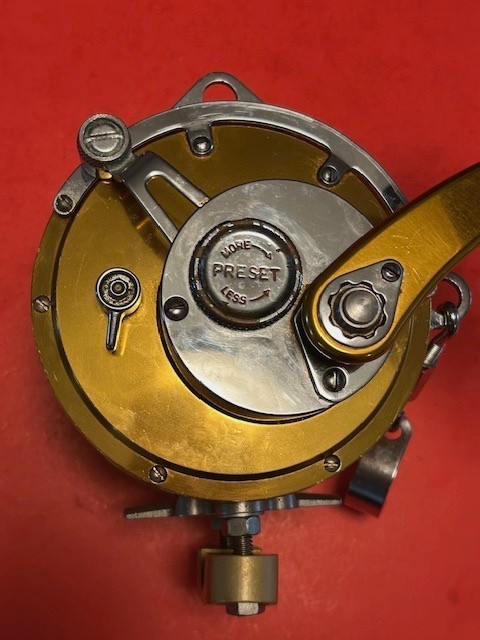 PENN INTERNATIONAL 80ST 2-SPEED LEVER DRAG TROLLING FISHING REEL