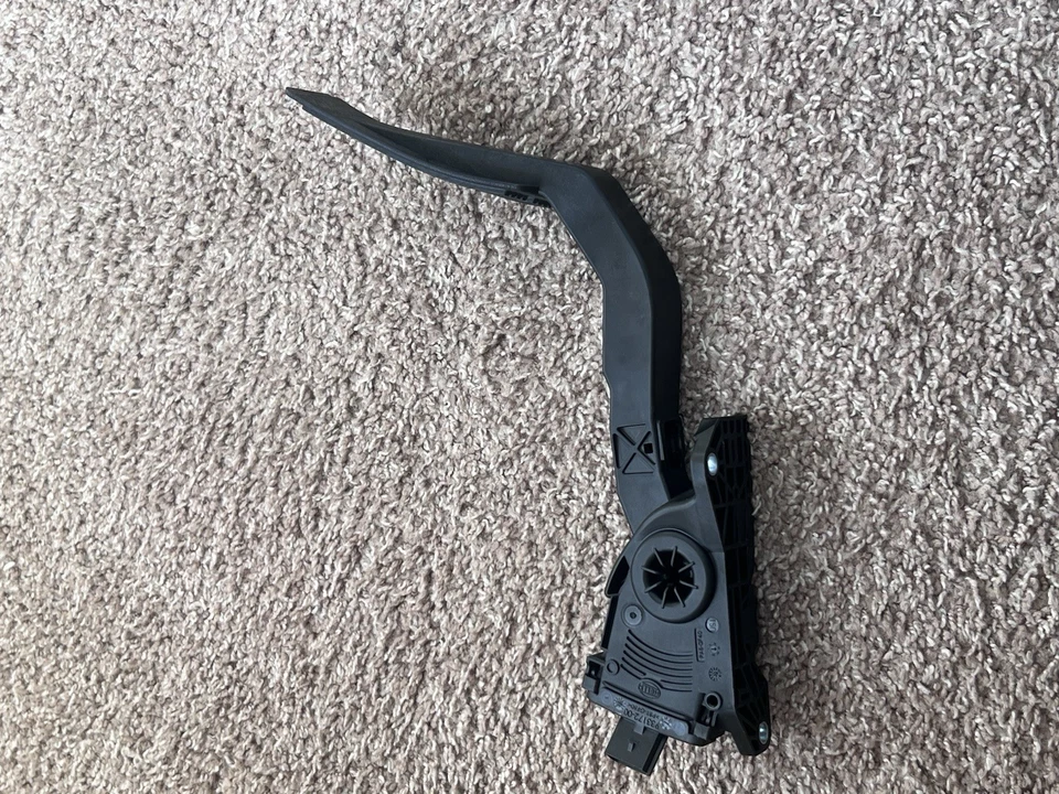 Pedal acelerador Mopar genuino OEM para Jeep Wrangler 53032868AD (caja abierta) Foto 2 de 3