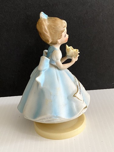 Lovely Vtg March Birthstone Girl Figurine Dressed In Blue Musical Spinning Base - Picture 5 of 22