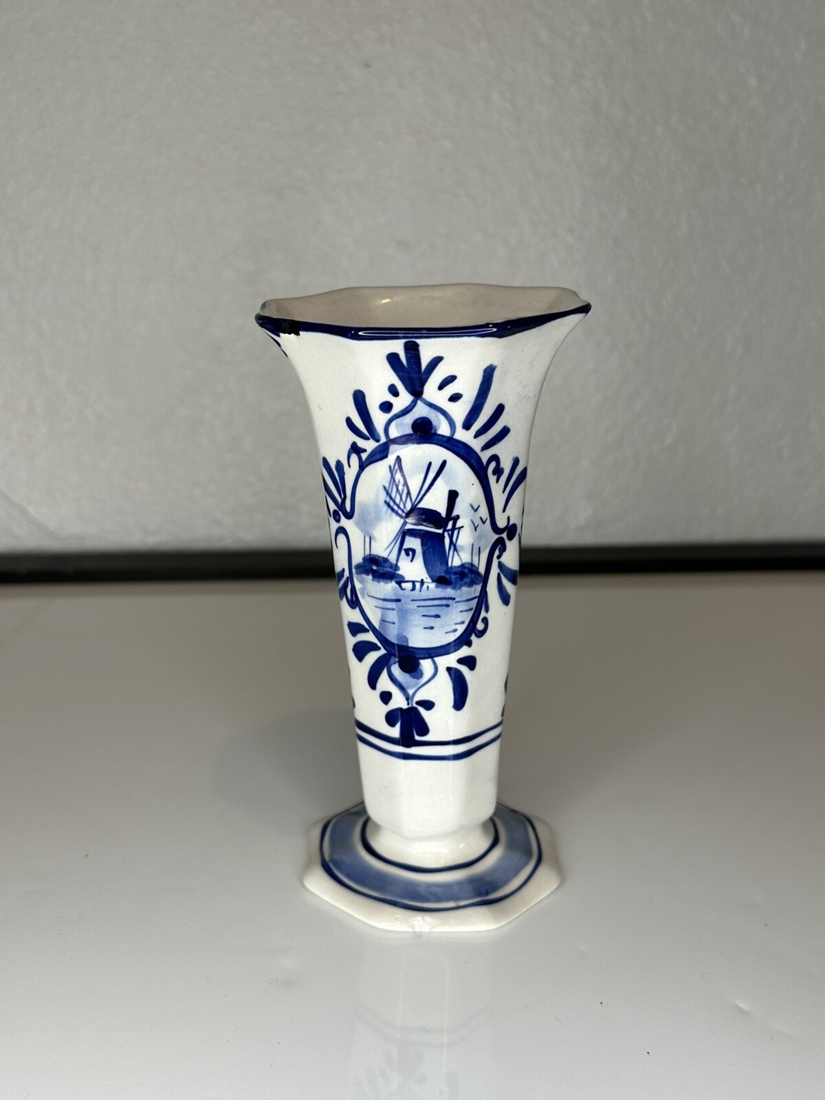 Elesva Delft Blue White And Blue Bud Vase from Holland Hand Painted ...