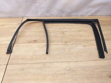 Mercedes W213 S213 Kombi Tür Fenster Dichtung Hinten Rechts A2137350425 Mercedes W213 S213 Kombi Tür Fenster Dichtung Hinten Rechts A2137350425