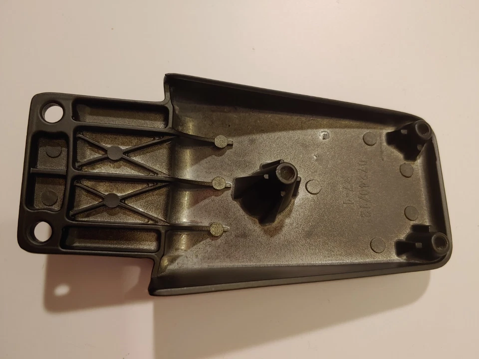 Harbor Breeze Oakham Bronze 70" Ceiling Fan Replacement Part- Blade Arm - Image 2 of 2