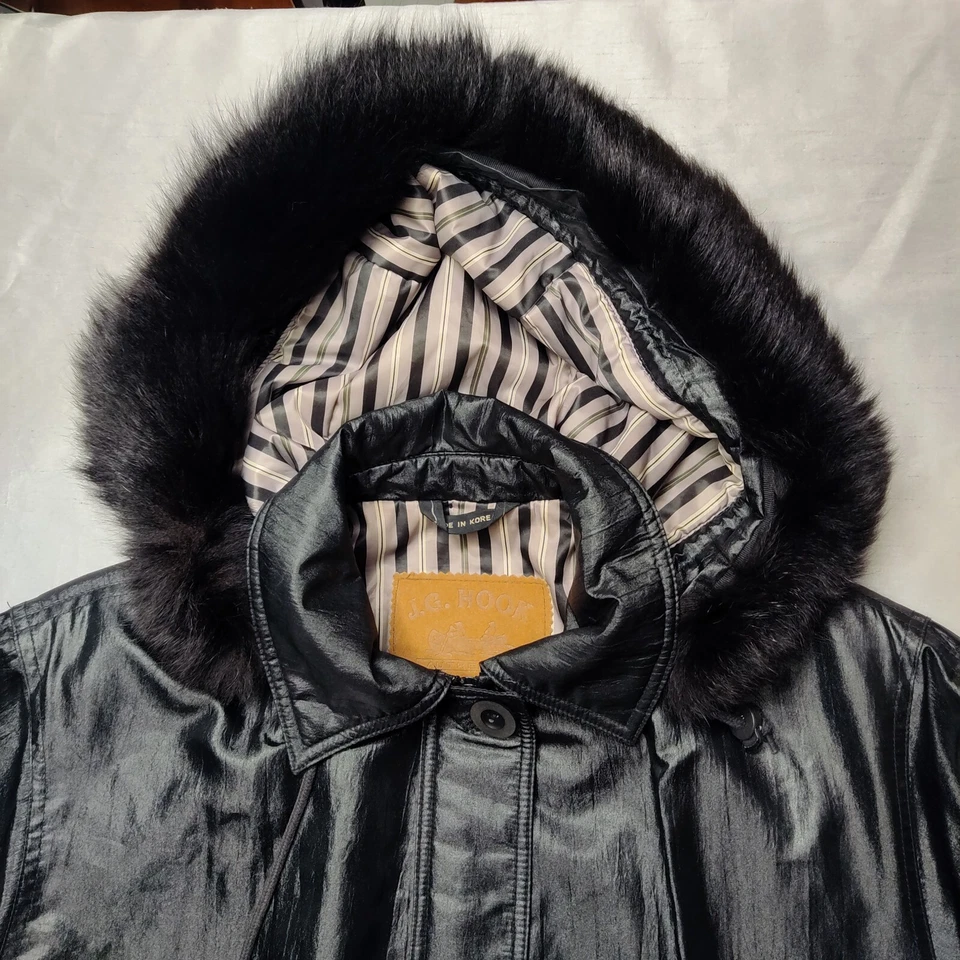De colección J.G. Chaqueta con Capucha HOOK Mujer 4 (GRANDE) Negra Forrada con Cremallera Extraíble de Piel de Zorro Foto 3 de 4